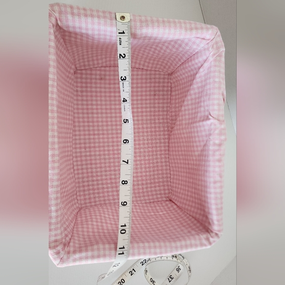 white wicker baskets with pink liner Storage Organizer Set Of 3 - Picture 12 of 16